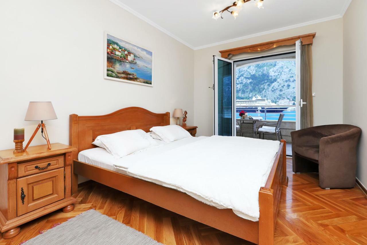 Apartments Jovanovic Kotor Exterior photo