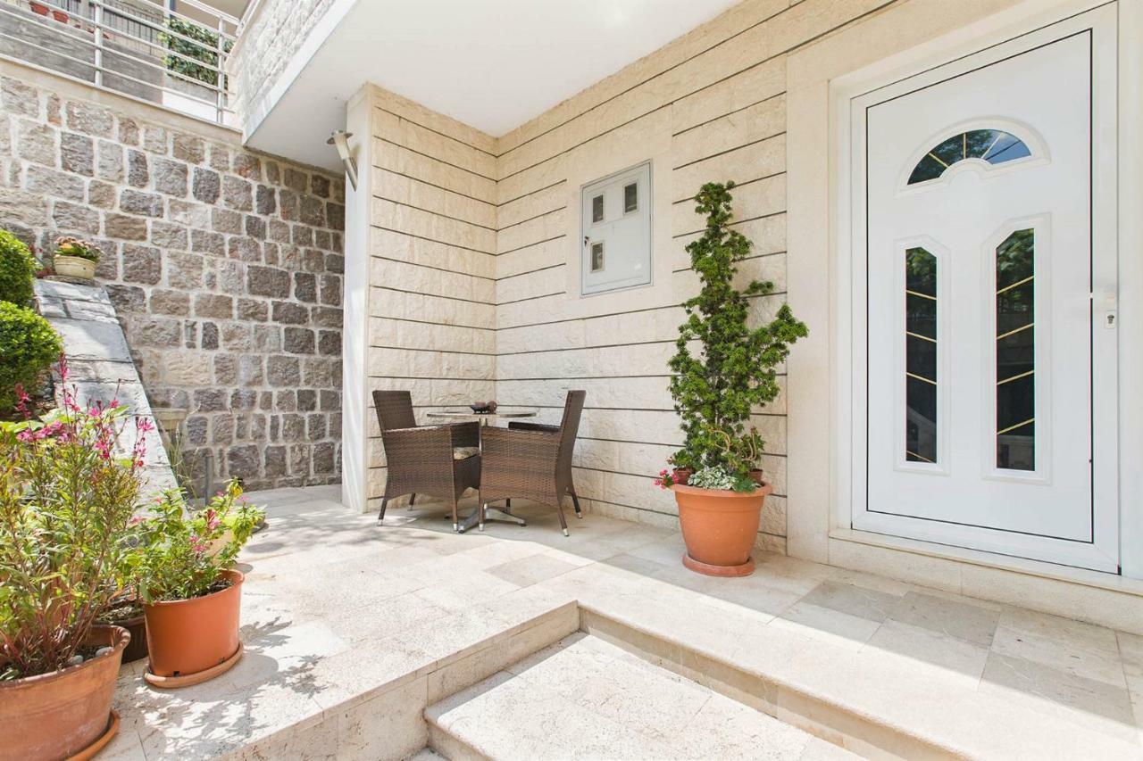 Apartments Jovanovic Kotor Exterior photo