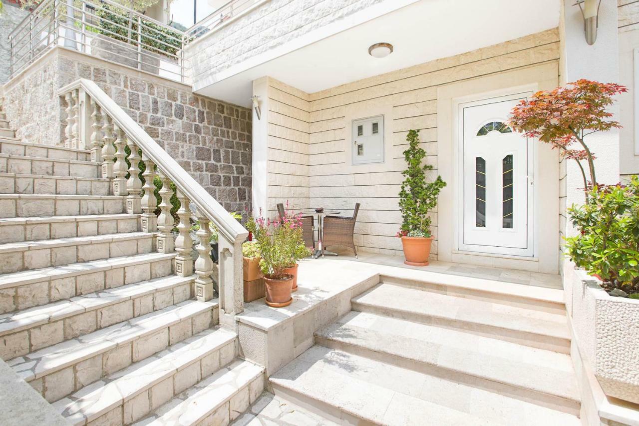 Apartments Jovanovic Kotor Exterior photo